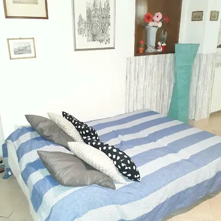 Rialtos House *